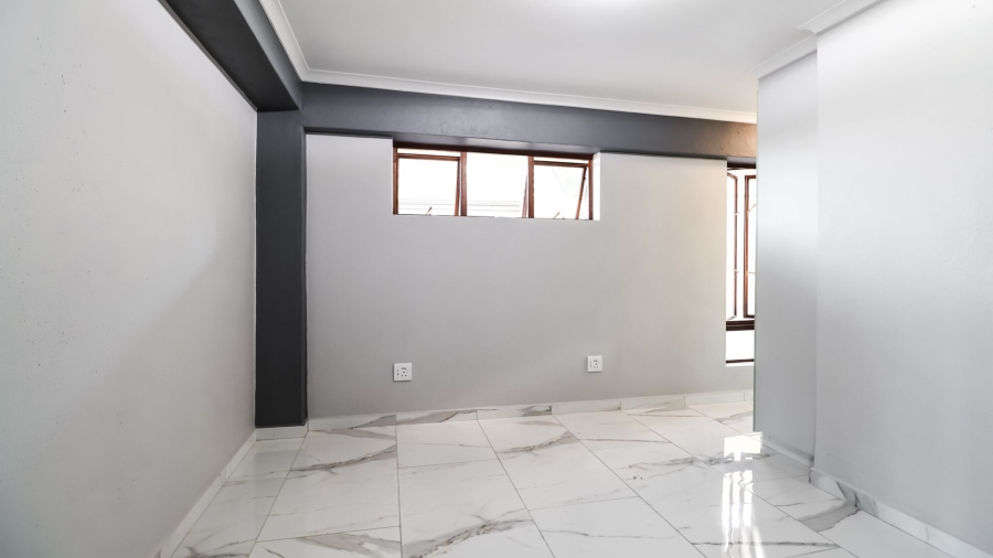 To Let 7 Bedroom Property for Rent in Old Place Western Cape